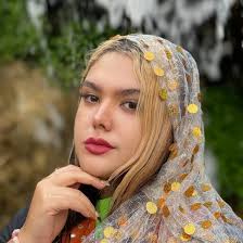 Ne feryad edersin divane bülbül Senin bu feryadın gülşene kalsın…