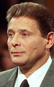 When "English Shaun" and "Sammy Bull" Nearly Collided