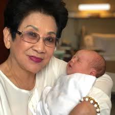 New member of the clan! Girl Power 💃🏻💃🏻💃🏻 RHIANNON KINGHORN, second  daughter of our eldest daughter: Michelle Worth Kinghorn @michelleworth  #sherlyworthlifestyle #sherlyworthstyle #over50&style #healthiswealth  #fitmom #fitover50 #imworthit ...