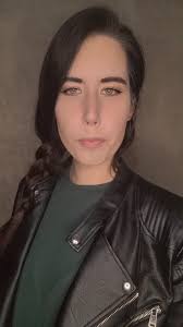 After being injured after fighting some vamps, Izzy confronts the young  hunters who tried to blame her for what happened. #IzzyVanHelsing #cosplay  #vampirehunters