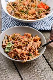 Slow Cooker Drunken Beef Noodles Ground Beef Recipes Easy Slow Cooker Recipes Beef Drunken Noodles