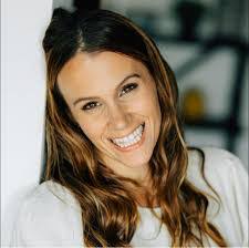 Stephanie Silverberg's Instagram, Twitter & Facebook