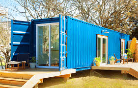 Die häuserpreise steigen weiter und so muss man heutzutage kreativ sein, um ein günstiges haus zu finden/bauen. Container Haus Die Schonsten Containerhauser Des Jahres