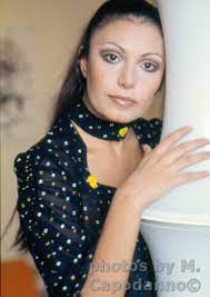Una donna come me 6. Loredana Berte Come Era E Come E Anni 70 E Nel Passato