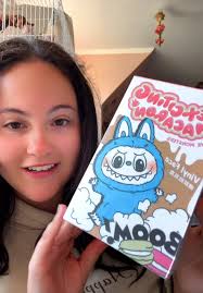 Unboxing de Lafufu y Labubu: Comparación y Detalles