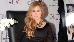 Debutó en el grupo pop boquitas pintadas a los mediados de los 80's. Gloria Trevi Enfurecio Con Locutor Que Revelo Su Supuesta Edad Telemundo