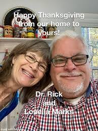 Louella Marks's Instagram, Twitter & Facebook