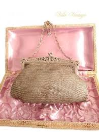 Bolsos acolchados plateados de asos. 80 Ideas De Bolsos Antiguos Antique Bags Bolsos Antiguos Bolsos Bolsos Vintage