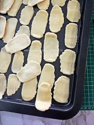 Dapatkan resepi penuh lidah buaya di: Mudahnya Buat Kuih Tiram Atau Lidah Buaya Sendiri Jom Cuba Pasti Jimat Qasey Honey