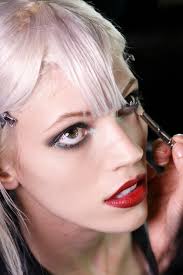 10 Tricks to Mixing and Matching Makeup