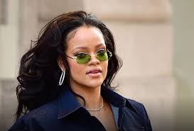 Barbadian recording artist and actress, robyn rihanna fenty has an estimated net worth of $230 million in 2017. Rihanna Net Worth 2021 Age Height Weight Boyfriend Dating Bio Wiki Wealthy Persons