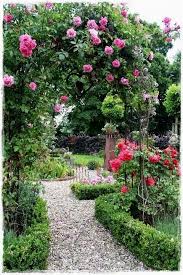 Judy S Cottage Garden How To Design A Cottage Garden A Mass Of Roses On An Arbor Could Provide Su Country Garden Design Cottage Garden English Garden Design