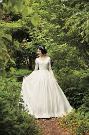 Abito da sposa vintage (made in italy) color avorio con decorazioni, taglia 44. La Storia Dell Abito Da Sposa Nei Secoli E Nelle Culture Vanilla Magazine