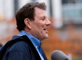 Nick Kristof and his critics mount final arguments over his run for Oregon  governor