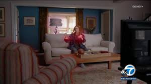 Expect The Unexpected With New Disney Series From Marvel Universe Wandavision Stars Elizabeth Olsen Paul Bettany Abc7 Los Angeles