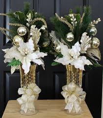 White Gold Poinsettia Christmas Centerpiece Home Christmas Centerpiece Christmas Table Centerpiece Christmas Centerpieces Christmas Arrangements Christmas Flower Arrangements
