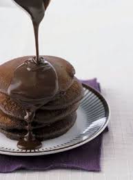 Chocolate Griddle Cakes With Chocolate Sauce Tout Chocolat Gourmandise Chocolat
