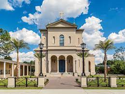 As south carolina protestant churches see declining numbers of churchgoers, the sc catholic diocese see a growth in parishioners. A New Traditional Roman Catholic Church In South Carolina Traditional Building
