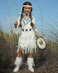 Maybe you would like to learn more about one of these? 56 Idees De Costumes Traditionnels En 2021 Costume Traditionnel Indien Amerique Amerindien