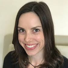 Amanda Strecker's Instagram, Twitter & Facebook