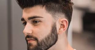 Panjang pendeknya bagian rambut yang akan dipotong ditentukan oleh hair stylist dan akan menyesuaikan dengan bentuk wajah anda. 18 Modis Style Rambut Cowok Berkacamata