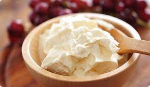 Menu dessert satu ini bisa jadi penghangat disaat sedang kumpul keluarga atau hanya sekedar jadi menu pelengkap saat sore hari. Cara Buat Cheese Cream
