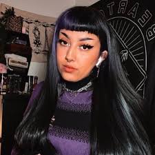 Rain (@spookyrachel17)