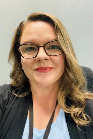 Heather Holzinger's Instagram, Twitter & Facebook