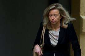 In het forum over kajsa ollongren op mannenzaken.nl vind je de lekkerste foto's van kajsa ollongren, de leukste discussies en laatste nieuwtjes. Kajsa Ollongren Minister Van Waarheid Interessante Tijden