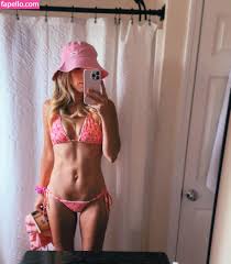 Itskourtneywithakay - Explore More into her Naked Truth