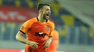 Halil i̇brahim dervişoğlu (born 8 december 1999) is a turkish professional footballer who plays as a forward for turkish club galatasaray, on loan from brentford.he began his career in his native netherlands with sparta rotterdam and transferred to brentford in 2020. Halil Dervisoglu Kiymete Bindi Sozcu Gazetesi
