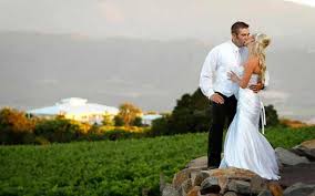 Looking for the best wedding photographer to document your wedding? About The Day Wedding Photography 1 Rated Husband And Wife Team