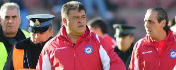 Su sucesor fue claudio borghi, quién vino de salir campeón con argentinos juniors. Claudio Borghi Conto Anecdota Con Su Querido Argentinos Jrs En Futuro Futbol Club