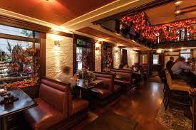The newspaper was founded in 1904 by maurice griffin and cousins thomas and daniel nolan. The Kerryman Chicago Near North Side Menu Preise Restaurant Bewertungen Tripadvisor