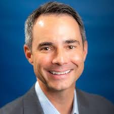 Eric Snellings's Instagram, Twitter & Facebook