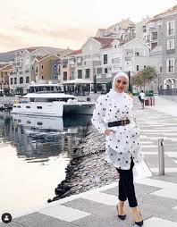 Written by botak on tuesday, 23 october 2012 | 00:26. 4 Gaya Hijab Dengan Motif Polkadot Yang Bikin Kamu Makin Stylish Okezone Muslim