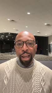 Derrick Boles- Mr UnstoppaBoles continue to impact the next generation of  Leaders. Middle and High school Students..... Amazon:  https://www.amazon.com/Courage-Lead-Derrick-J-Boles/dp/1774192357/ref=tmm_pap_swatch_0?_encoding=UTF8&dib_tag=se&dib  ...