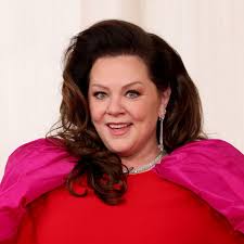 Shania Twain stuns in leg-baring metallic look for revelatory TV appearance 