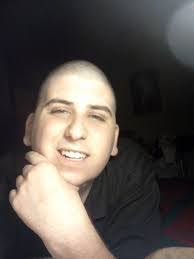 Derek Linder's Instagram, Twitter & Facebook