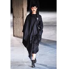 Yohji yamamoto femme by yohji yamamoto is a floral fruity fragrance for women. Yohji Yamamoto Femme Pleated Design Poncho Top Black 2 Playful