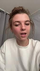 Alana Downs's Instagram, Twitter & Facebook