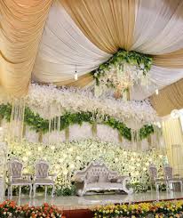 Spesifikasi vas bunga properti dekorasi pernikahan. Bunga Cek Bahan Bangunan