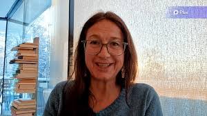 Andrea Sturm's Instagram, Twitter & Facebook