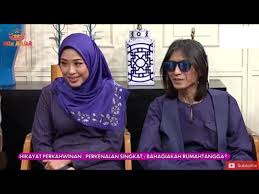 Siti nurhaliza sempat jadi salah satu penyanyi malaysia yang bersinar. Siti Nurhaliza Zamani Makan Malam Bersama Litetube