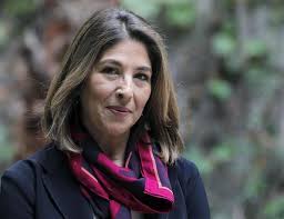 Naomi Klein contro Naomi Wolf, la sua doppelganger