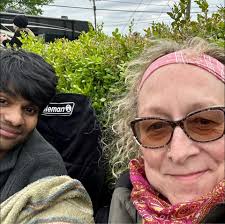 Oklahoma front yard plants for year-round beauty and bouquets