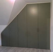Epingle Par Elda Dhimitri Sur Chambre Parentale En 2021 Rangement Combles Dressing Sous Pente Chambre De Bonne