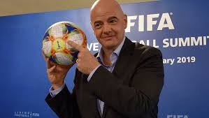 Katar verspricht eine bezahlbare fußballweltmeisterschaft 2022. Fifa Council Bringt Mega Wm 2022 In Katar Auf Den Weg