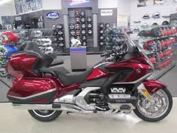 Honda goldwing gl 1800 motosiklet fiyatları, i̇kinci el ve sıfır motor. New 2021 Honda Gold Wing Tour Automatic Dct Motorcycles In Warsaw In Stock Number N A Lakecityhonda Com