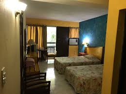 Se ubica en el centro de la ciudad de santiago de cuba, a solo unos metros de la conocida plaza de. Islazul Hotel San Juan Pool Pictures Reviews Tripadvisor